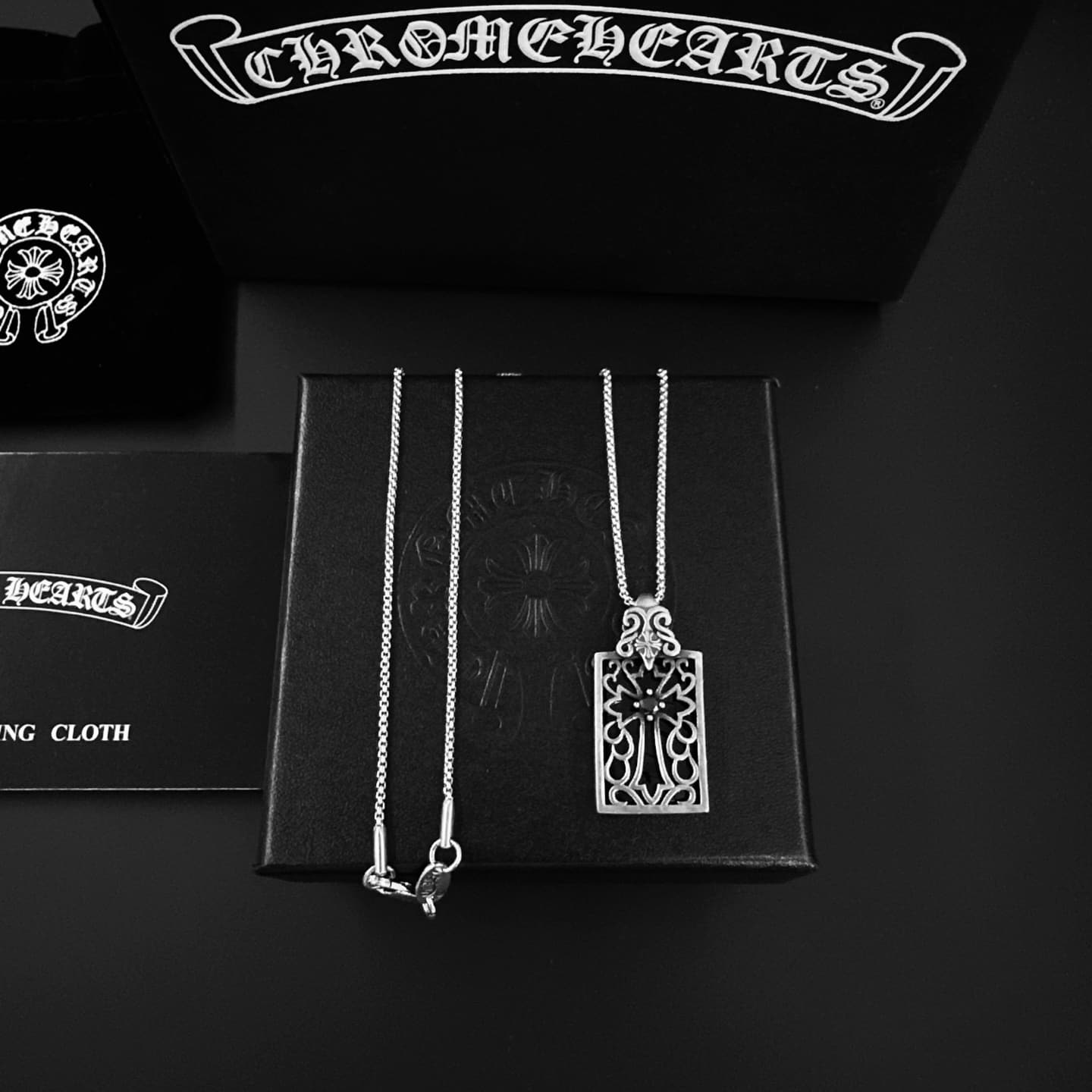 Chrome Hearts Chrome Hearts So freaking cool! Straight from Kro's heart 👍 No photos, no post ⚠ Direct from the manufacturer ⚠ Authentic 1:1 replica
