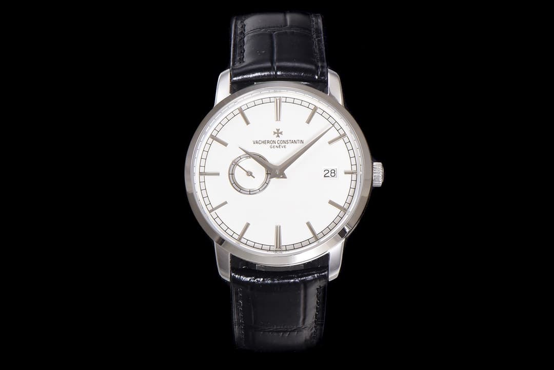 Vacheron Constantin Vacheron Constantin The Vacheron Constantin Traditionnelle 87172, with its 38mm case diameter, is even more refined and elegant, as