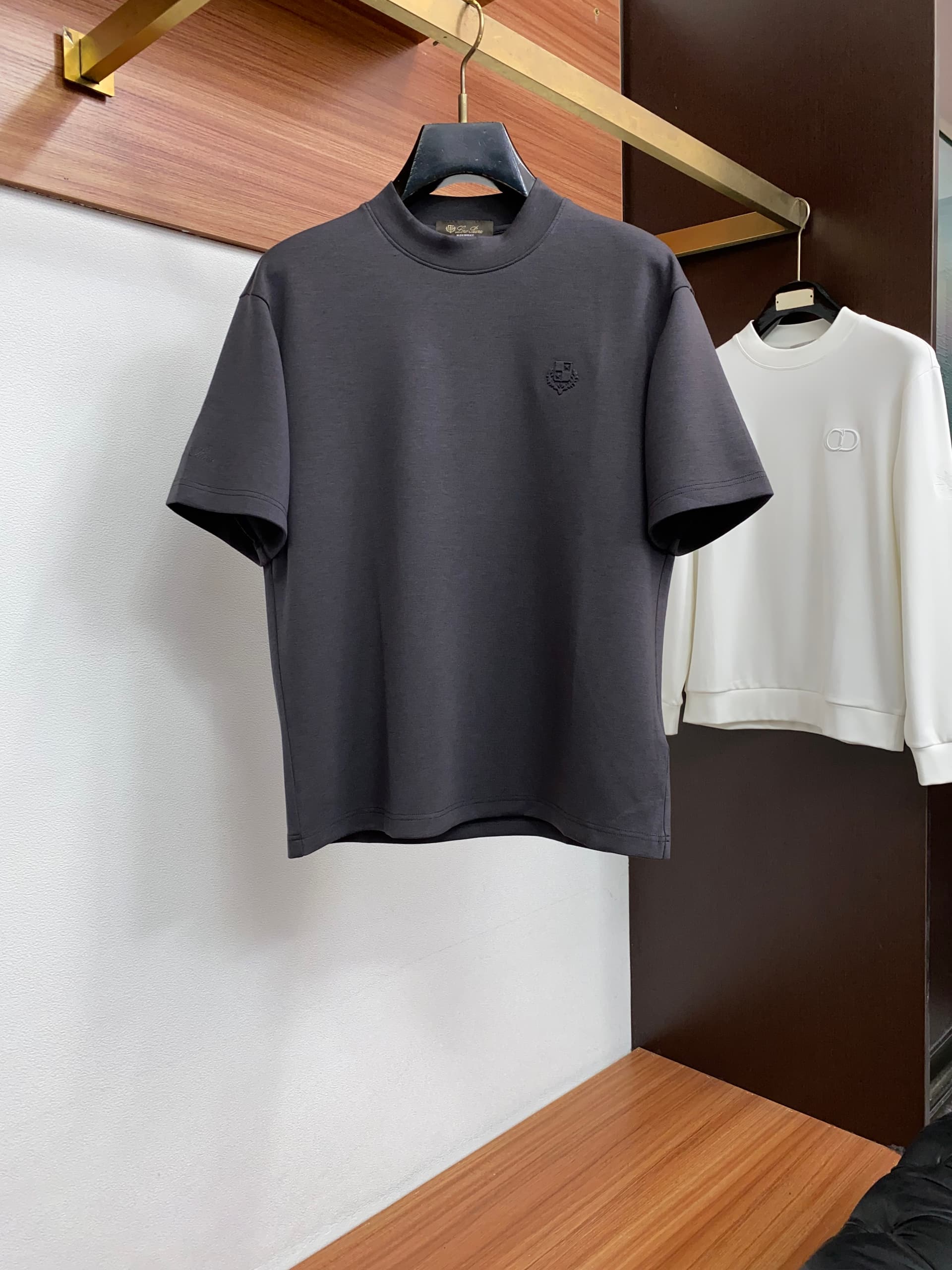 Prada Prada LP Nuoyoupianya Premium Sheep's Wool Base Layer 26ss Pr