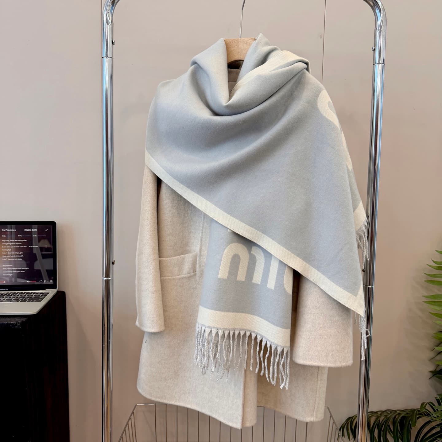 Unassigned Check ￼ ￼ ￼ ￼ ￼ ￼ ￼ Must-Have Travel Items: Fall/Winter 2026 Collection