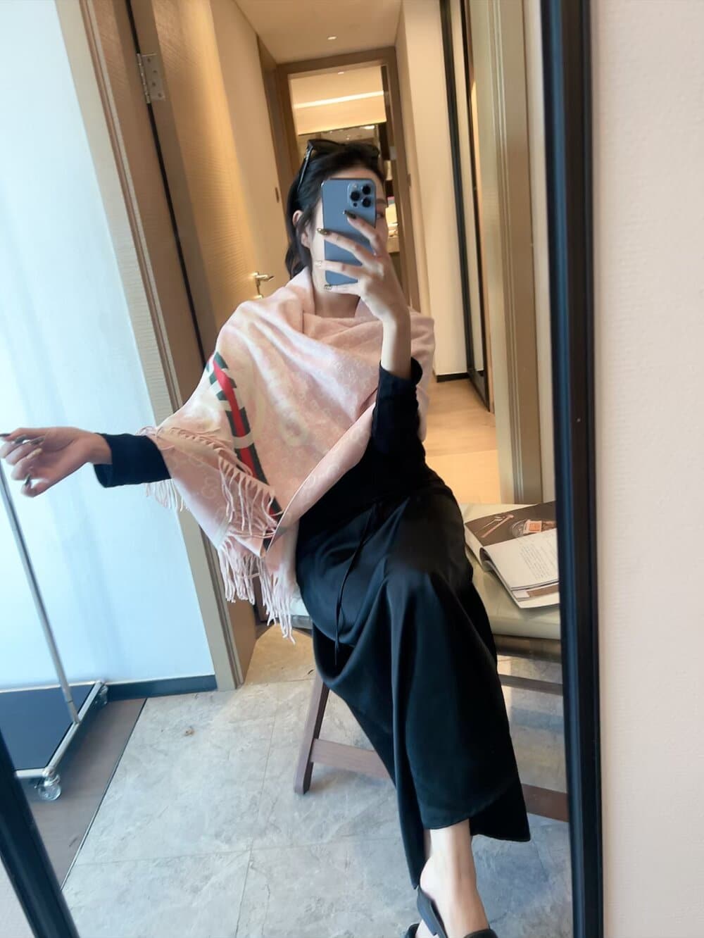 Gucci Gucci Review 📦 Little G's scarf—no middleman needed 👍 It's exactly the same!! Top-quality, heavyweight, premium import