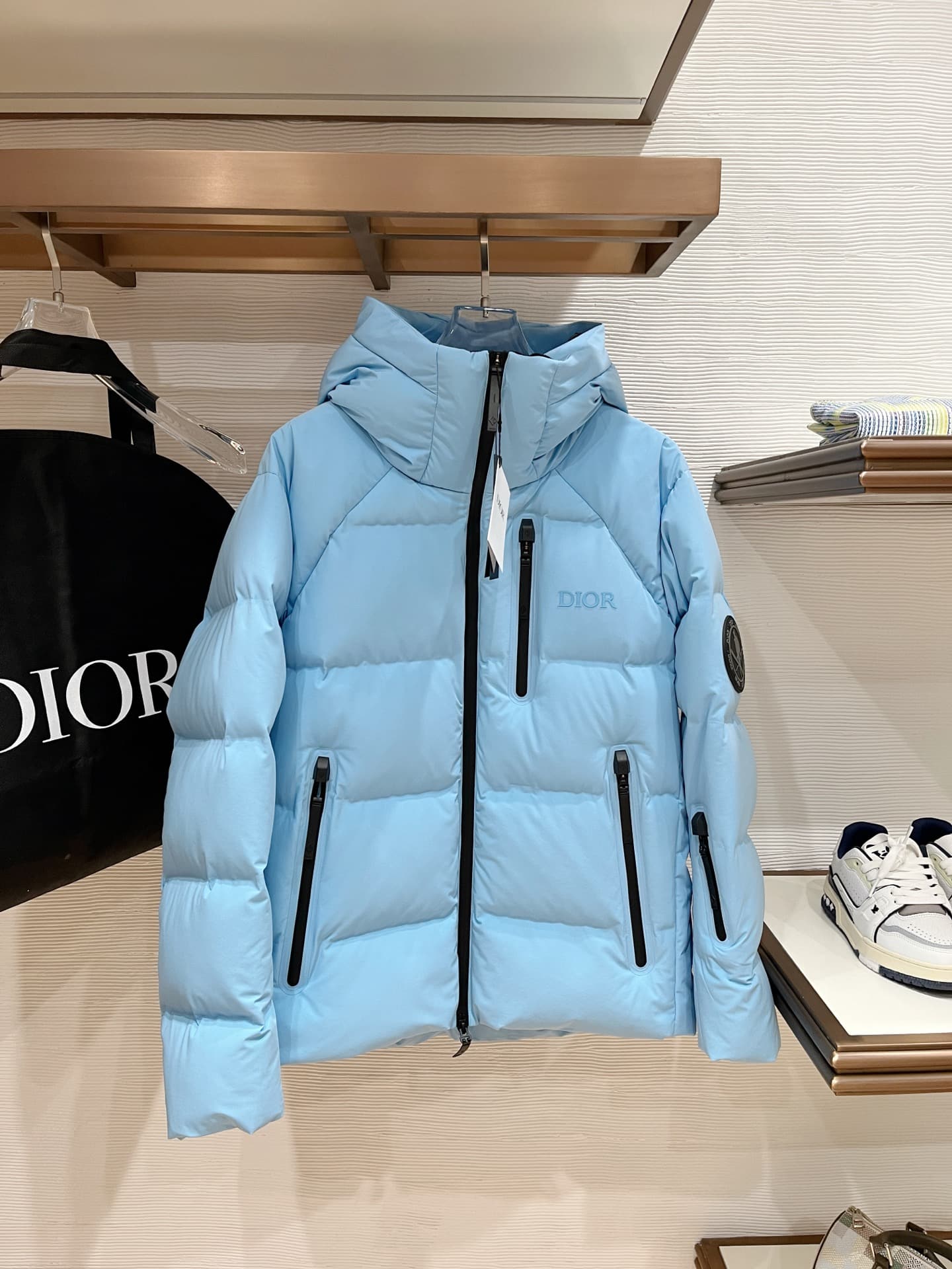 Unassigned . Comes with a dust bag. Diro Desant Alliance Premium Down ⬆ High-Tech Coated Down Jacket (⚠