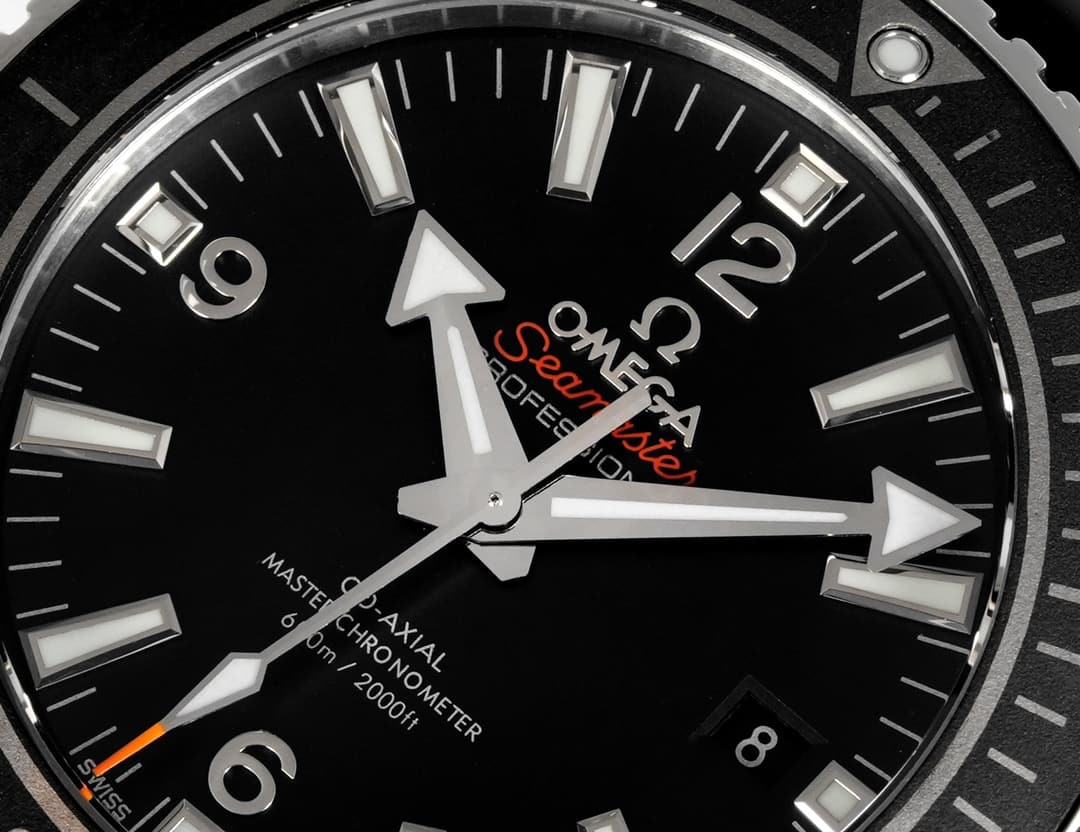 Omega Omega OVS Factory: The only one with a balance wheel featuring weight screws—a perfect replica.