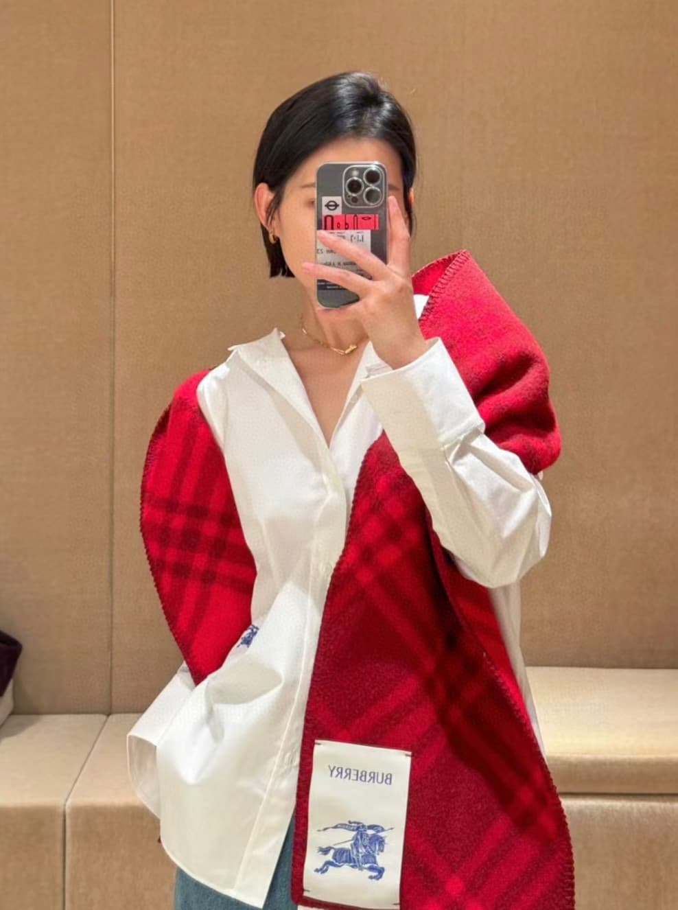 Burberry Burberry A scarf that exudes understated luxury and the ultimate in soft, feminine, elite, and expert-level style—this Burb