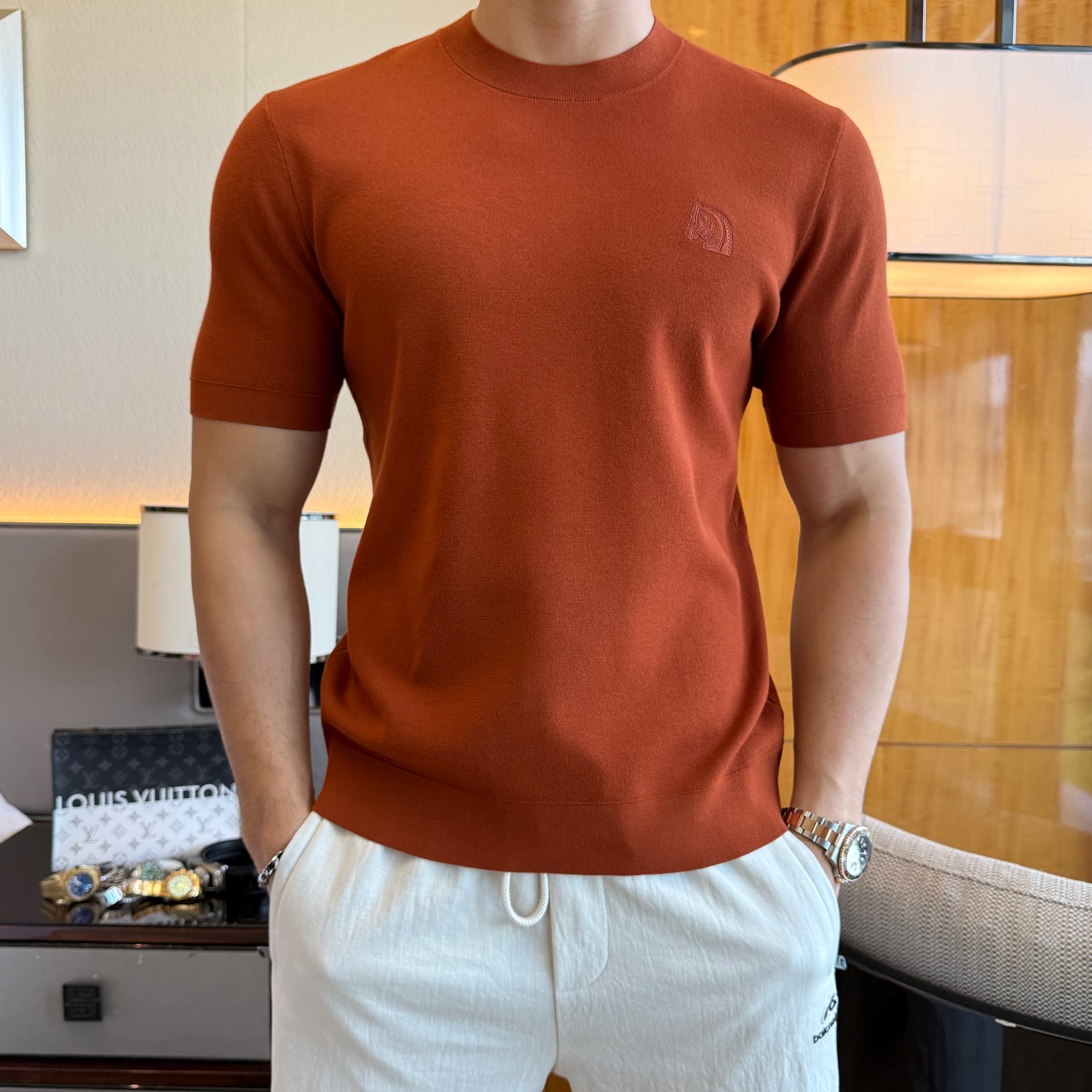 Unassigned Hermès 2026 SS/FW Short-Sleeve Knit Sweater Collection: Casual and Business-Appropriate Outerwear, a Must-Have Layer