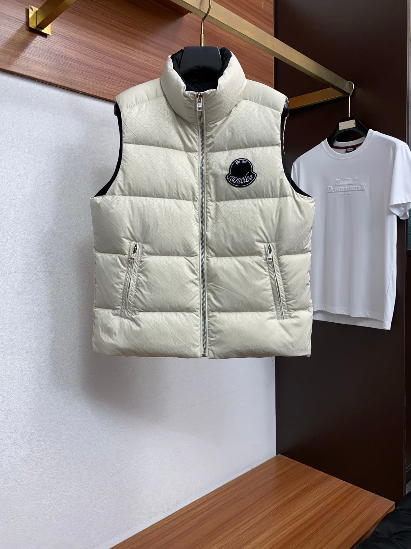 Moncler Moncler Mengkou 2026 Men's Casual Custom-Made Down Vest Jacket, Business Style, Imported from Italy