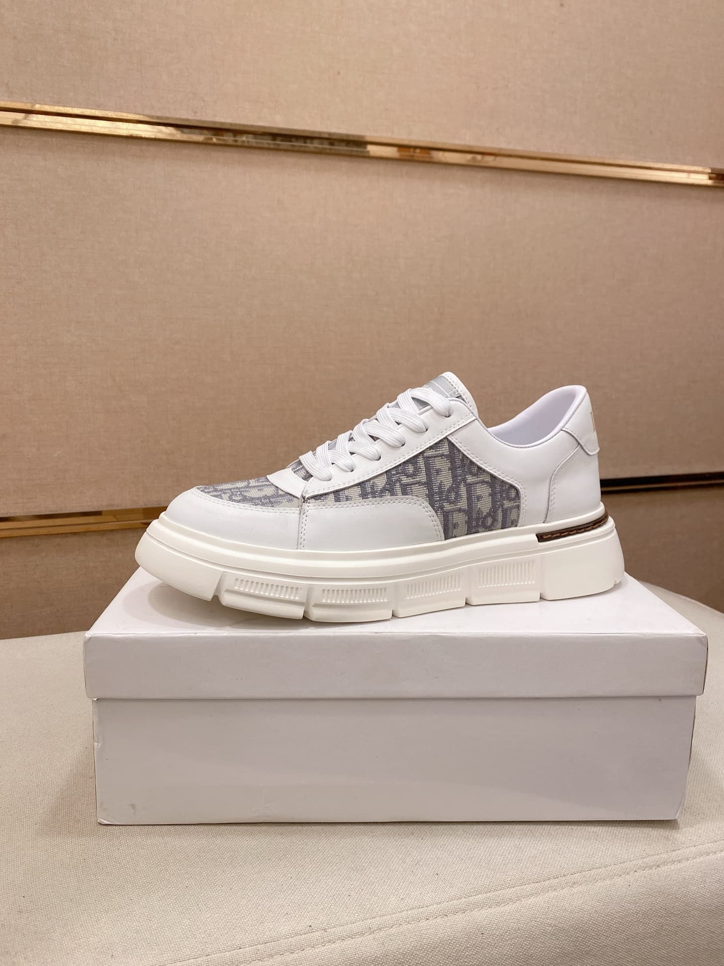 Dior Dior D: Available Now