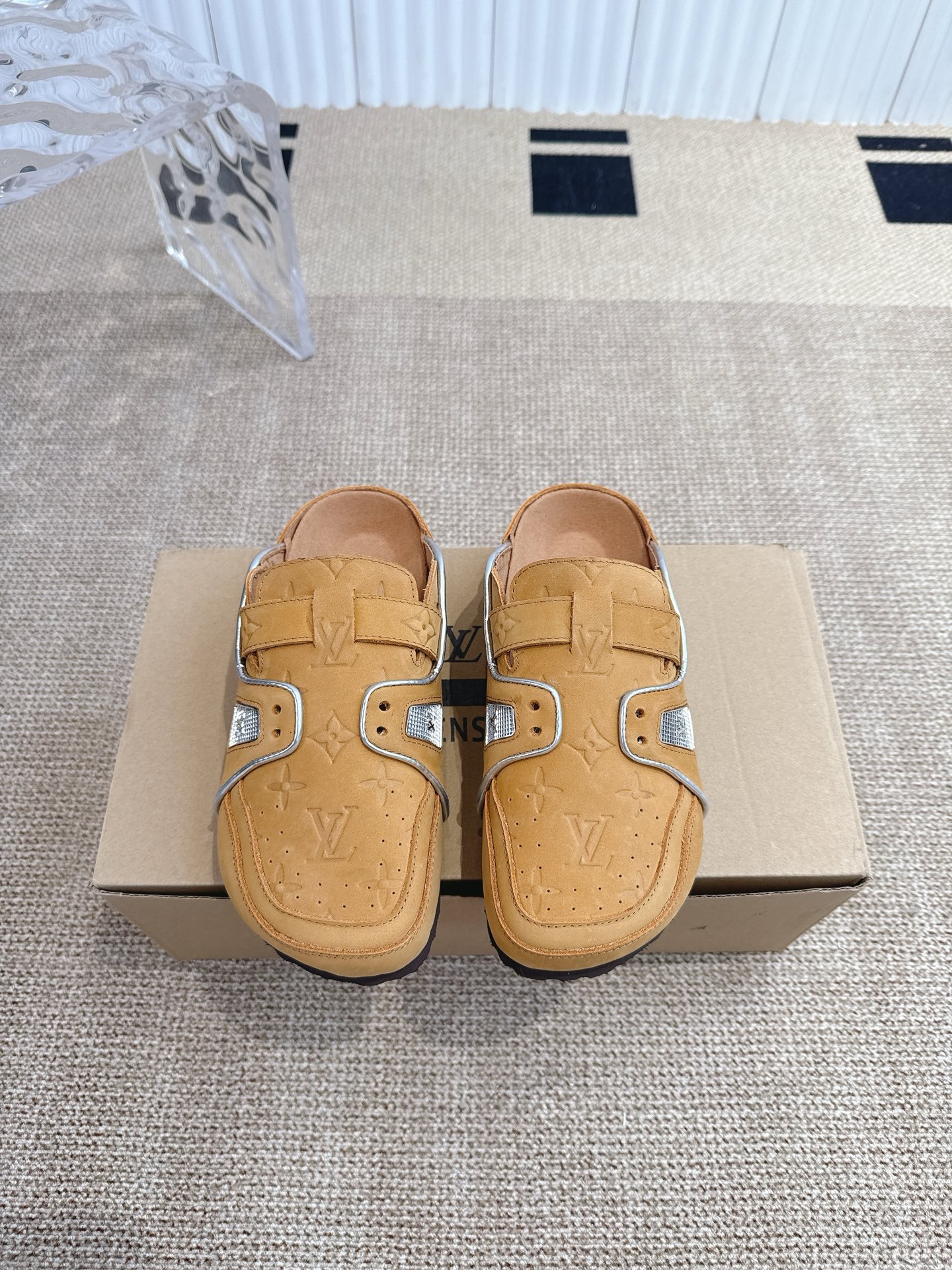 Louis Vuitton Louis Vuitton 3002